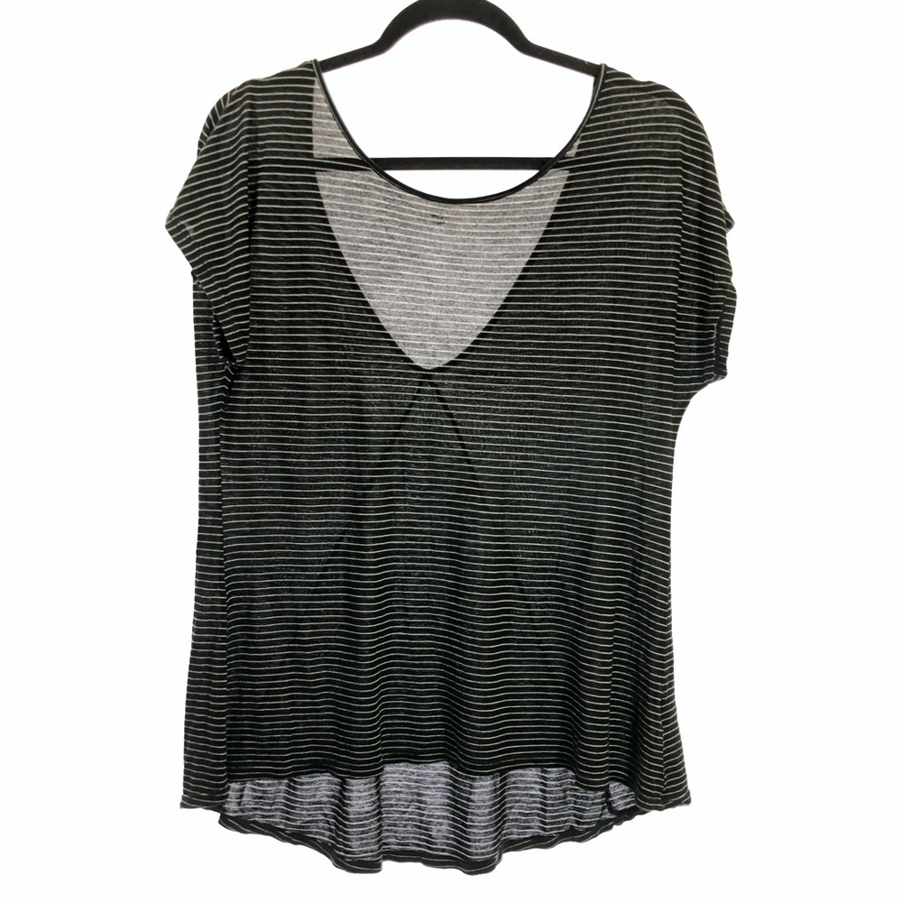 Beyond yoga striped tee small black white